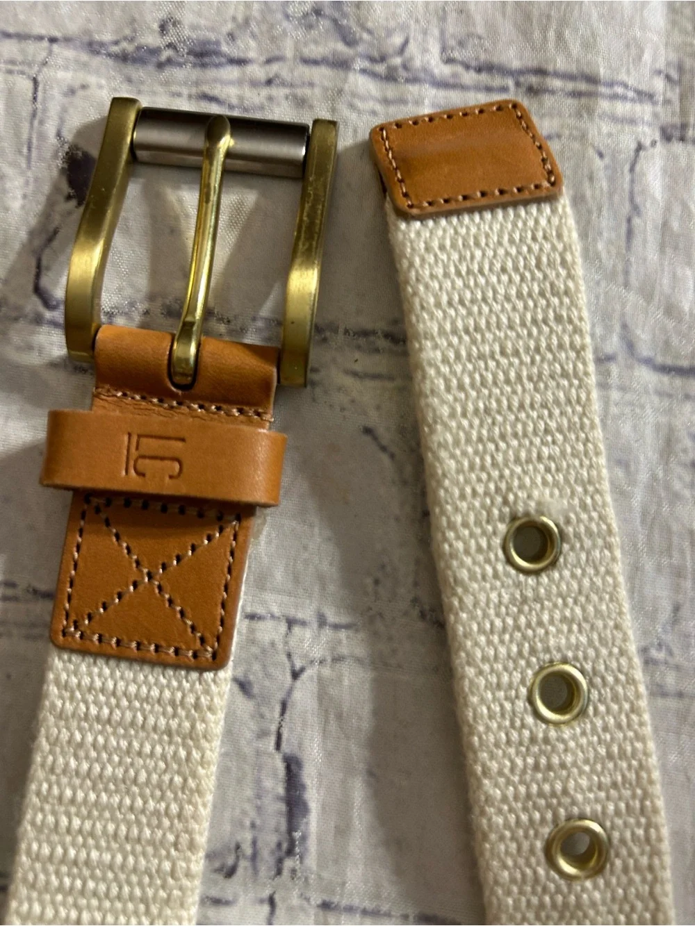 VINEYARD VINES GREEN COTTON DOUBLE RING & LIZ CLAIBORNE CREAM& BROWN BELTS
